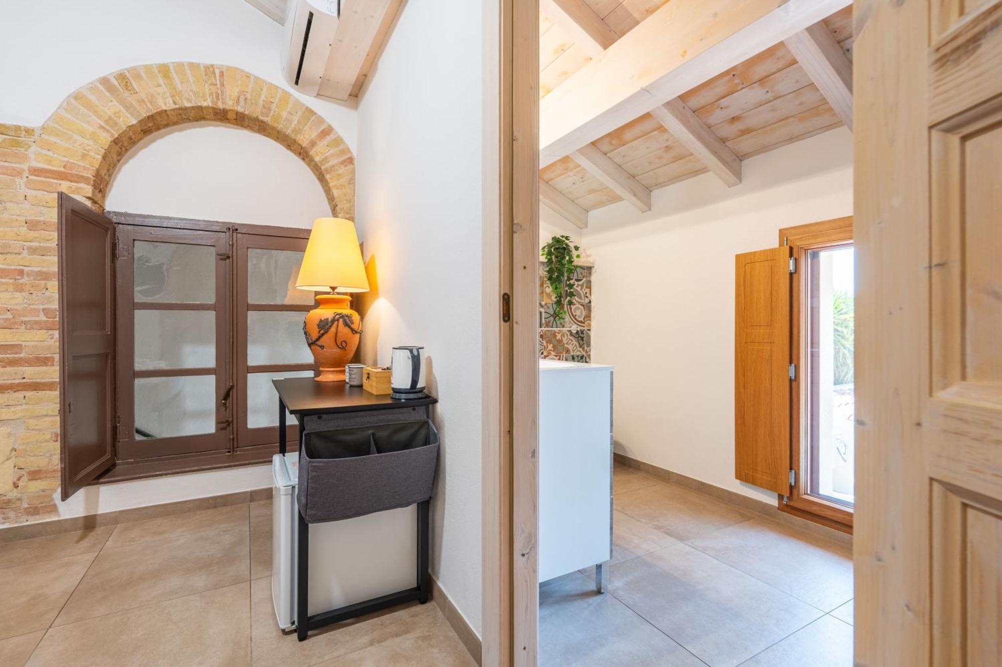 Villa Campidanese Assemini Exterior foto